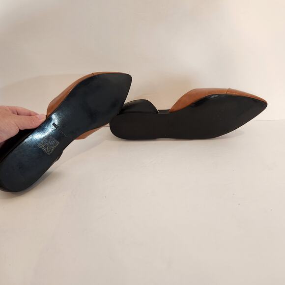 Monroe & Main Brown and Black Flats - Picture 11 of 12